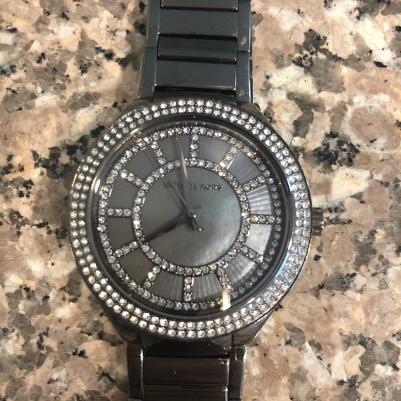Micheal Kors Silver Watch with Rhinestones ✨✨✨ main image 4